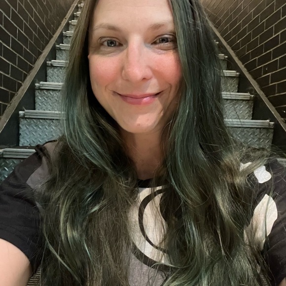 Meet your Posher, Laura - Picture 12 of 16